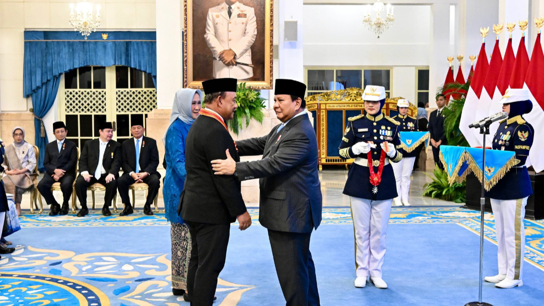 Kepala BGN Simeulue Dianugerahi Bintang Mahaputera Utama oleh Presiden Prabowo